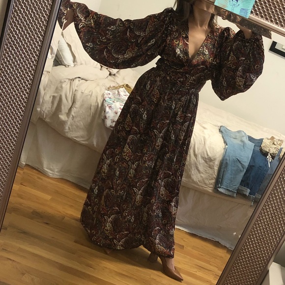 NEW w/ TAGS 🏷 Farrow Wrap dress from NEEDSUPPLY - Picture 3 of 8